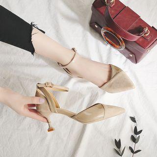 Panel Pointed Kitten Heel Pumps