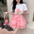 Short-sleeve Print T-shirt / Mesh A-line Skirt