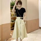Short Sleeve Plain T-shirt / A-line Skirt / Set