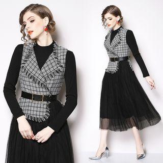 Set: Long-sleeve A-line Dress + Sleeveless Midi Dress