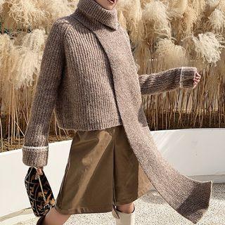 Contrast Trim Sweater / Scarf