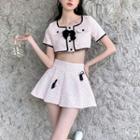 Short-sleeve Contrast Trim Crop Jacket / A-line Skirt