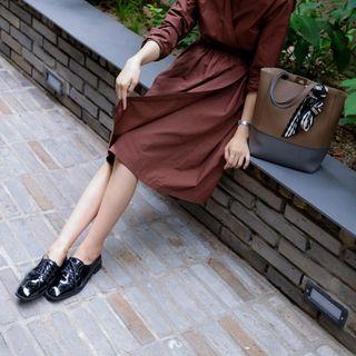 Wrapped V-neck Tie-waist Dress