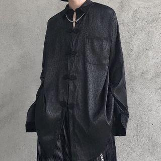 Long-sleeve Frog-buttoned Leopard Print Shirt