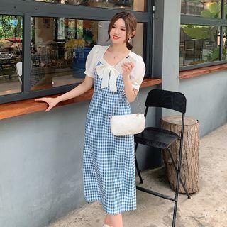 Short-sleeve Plaid Midi Smock Dress