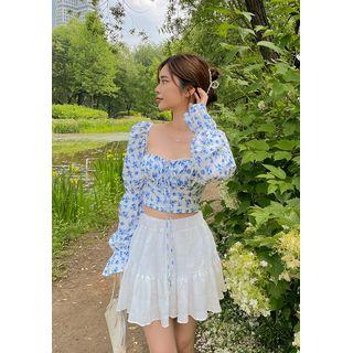 Square-neck Floral Crop Blouse Blue - One Size