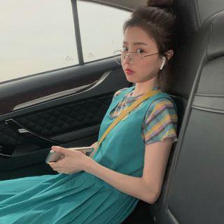 Plaid Short-sleeve T-shirt / Pleated Midi Pinafore Dress