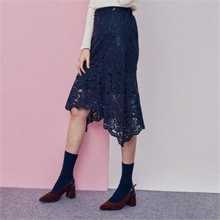 Banded-waist Asymmetric-hem Laced Skirt