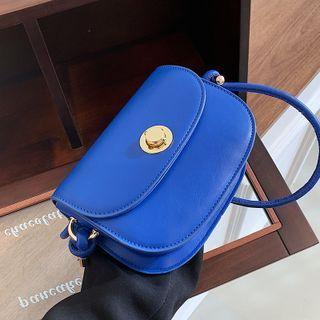 Plain Metal Circle Buckle Crossbody Bag