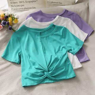Knotted-hem Cutout Crop T-shirt