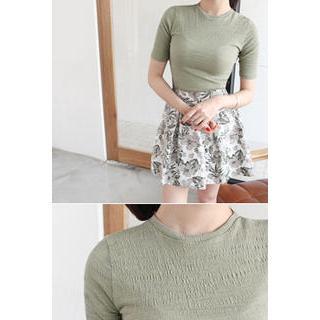 Elbow-sleeve Textured Top