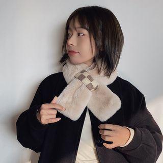 Checkerboard Panel Fluffy Scarf