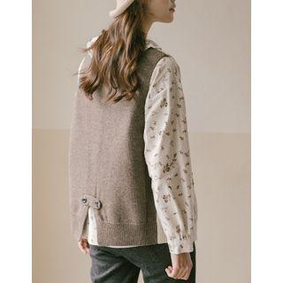 Color-block Pocket-trim Knit Vest