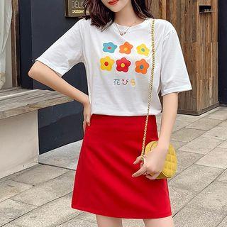 Short-sleeve Flower Print T-shirt / Plain A-line Mini Skirt