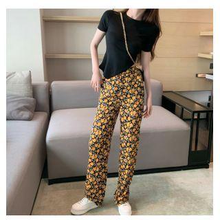 Plain Short Sleeve Crop T-shirt / Floral Print Pants
