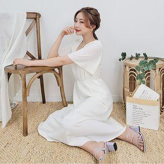 Flutter-sleeve Gathered Dress