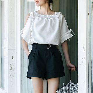 Ruffle Trim Elbow-sleeve Top / Wide Leg Shorts