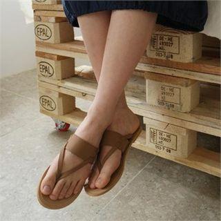 Toe-loop Flip-flops