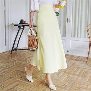 Zip-side A-line Maxi Skirt