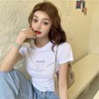 Chain-accent Lettering Crop T-shirt
