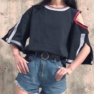 Striped Applique Cut Out Shoulder 3/4 Sleeve T-shirt