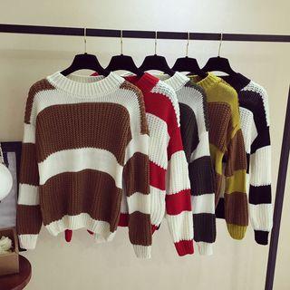 Long-sleeve Two-tone Knit Sweater