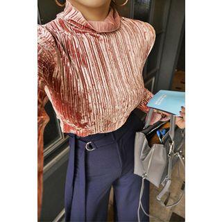 Turtle-neck Pleated Top