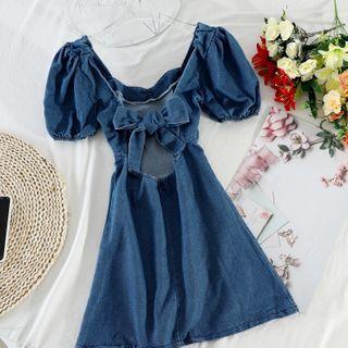 Short-sleeve Open Back A-line Denim Dress Blue - One Size