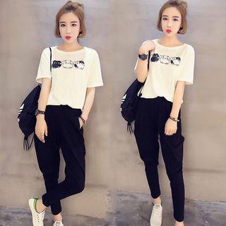 Set: Printed Short Sleeve T-shirt + Plain Jogger Pants