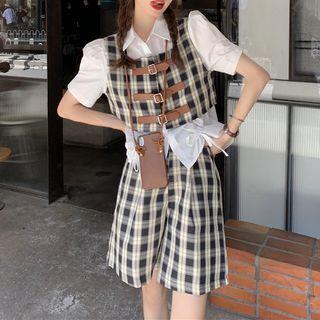 Short-sleeve Plain Shirt / Plaid Cropped Vest / Shorts / Set