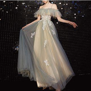 Floewr Detail Cold Shoulder A-line Evening Gown