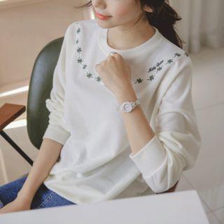 Drop-shoulder Flower-embroidered Pullover