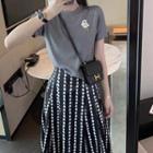 Short-sleeve T-shirt / Short-sleeve Knit Top / Patterned Midi A-line Skirt / Set