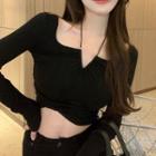 Long-sleeve Halter-neck Cropped T-shirt