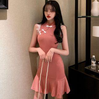 Mandarin Collar Sleeveless Ruffle Hem Mini Sheath Dress