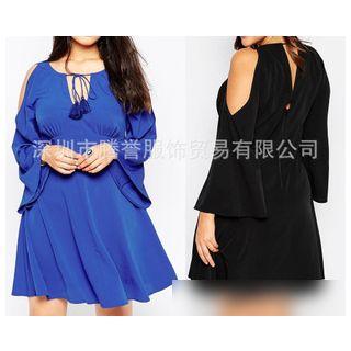 Long-sleeve Shoulder Cut Out Dress