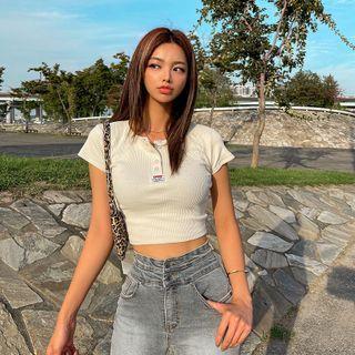 Cap-sleeve Patched Cropped Henley