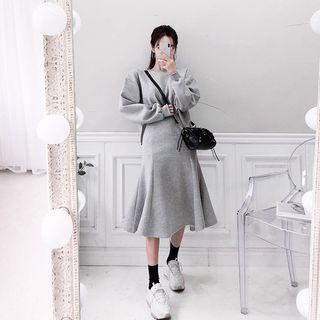 Set : Fleece Lined Sweatshirt + Long Mermaid Skirt