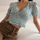 V-neck Floral Pleated Ruffle Cropped Top