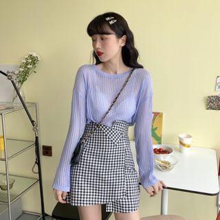 Long-sleeve Knit T-shirt / Gingham High-waist Mini Skirt