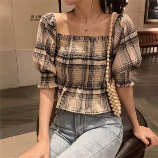 Short-sleeve Pattern Smocked Top