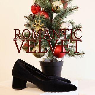 Pointy Block-heel Velvet Pumps
