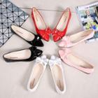 Pointed Bow Flats