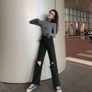 Mock-turtleneck Long-sleeve T-shirt / Ripped Wide Leg Jeans