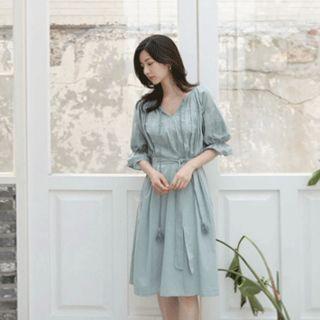 Tie-neck Elbow-sleeve Dress