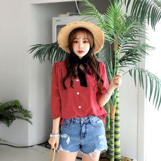 V-neck 3/4-sleeve Dotted Shirt