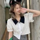 Short-sleeve Contrast-collar Cropped Blouse