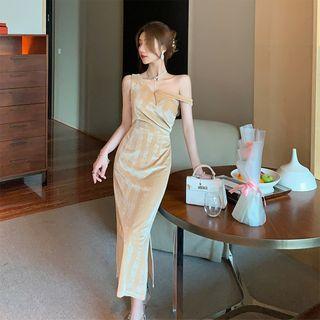One-shoulder Velvet Midi Dress