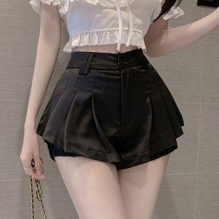Lace Trim Hot Pants