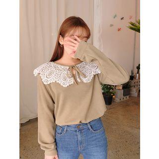 Tie-neck Lace-capelet Napped Top